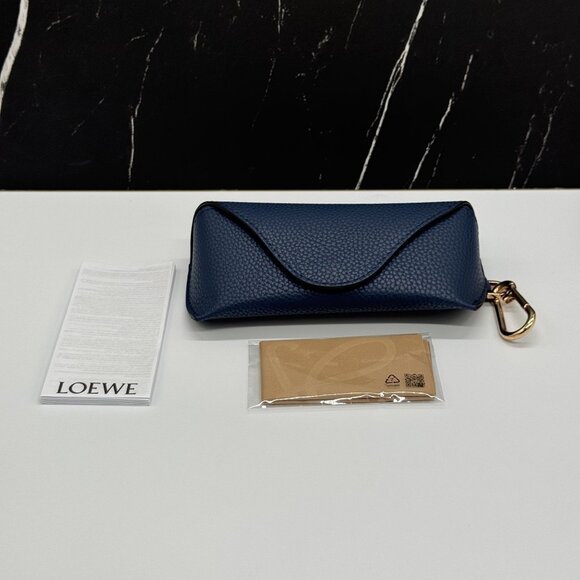 NEW LOEWE SUNGLASSES RED WOMEN EYEWEAR LOEWE LW40110U 66A